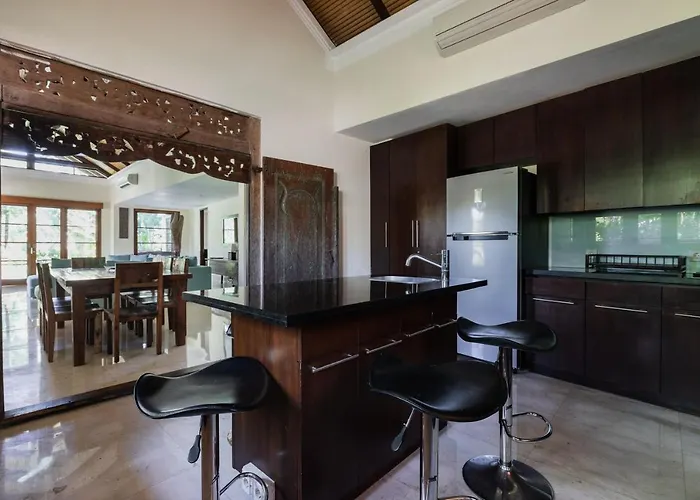 5 Star Bali Karuna 4 Bedrooms