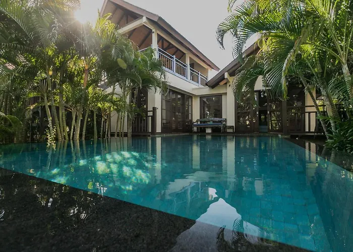 5 Star Bali Karuna 4 Bedrooms فيلة أُلُواتو
